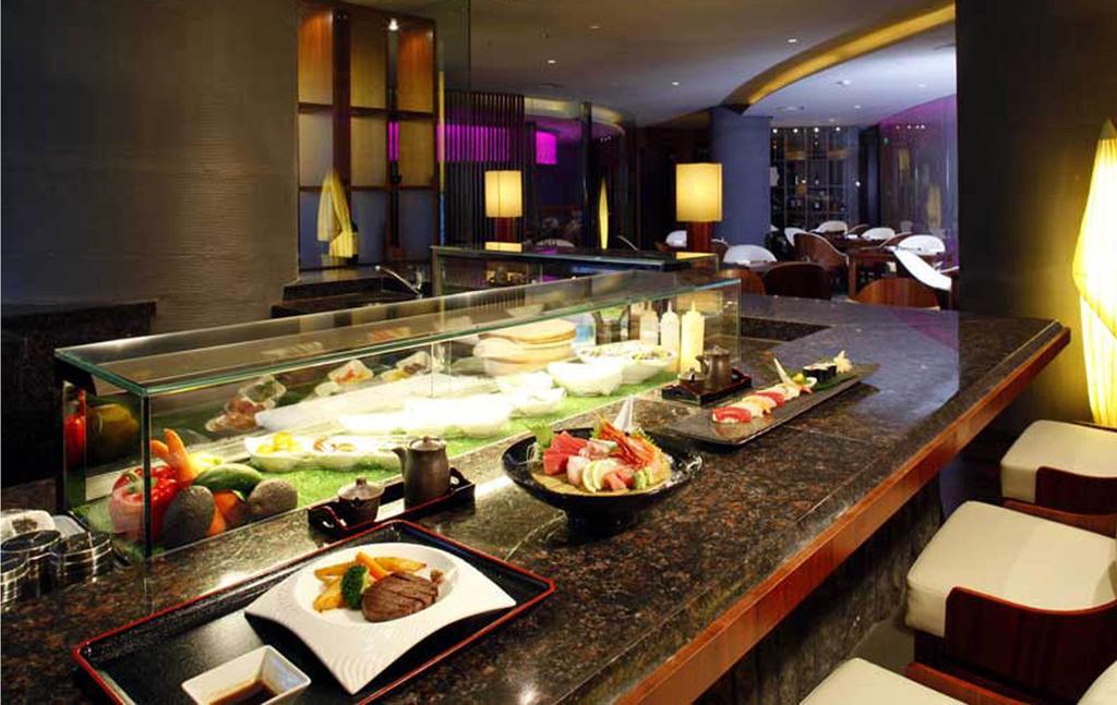 Hilton Shanghai City Center -Steps From Iconic Landmarks Wukang Mansion And Jing'An Temple Экстерьер фото