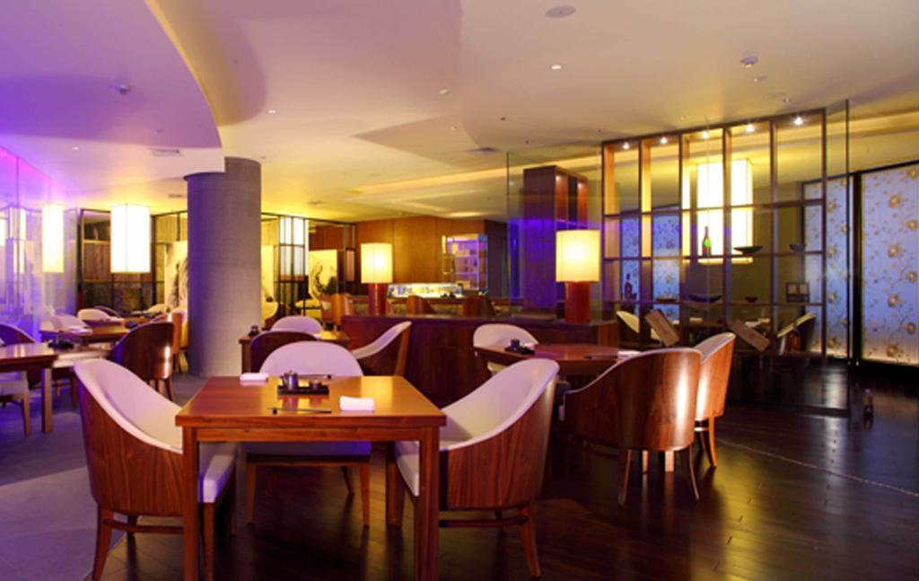 Hilton Shanghai City Center -Steps From Iconic Landmarks Wukang Mansion And Jing'An Temple Экстерьер фото